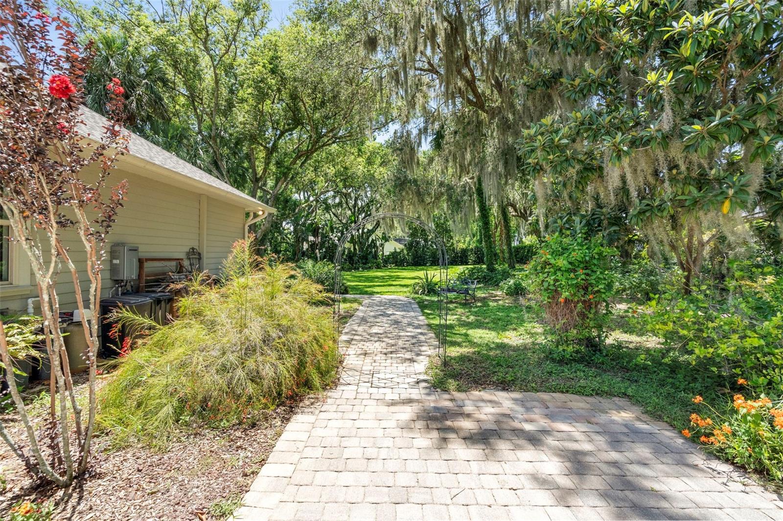 Image 34 of 58 For 1310 Natureland Court