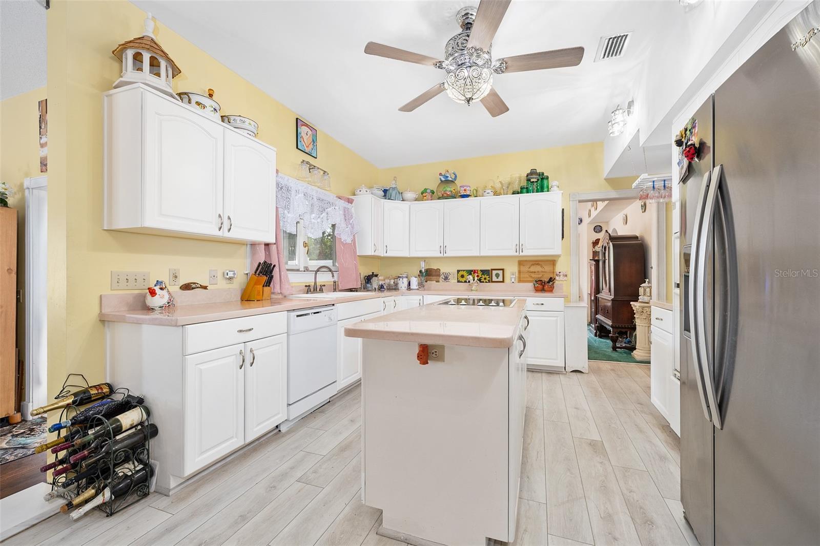 Image 16 of 47 For 43534 Natchez Street