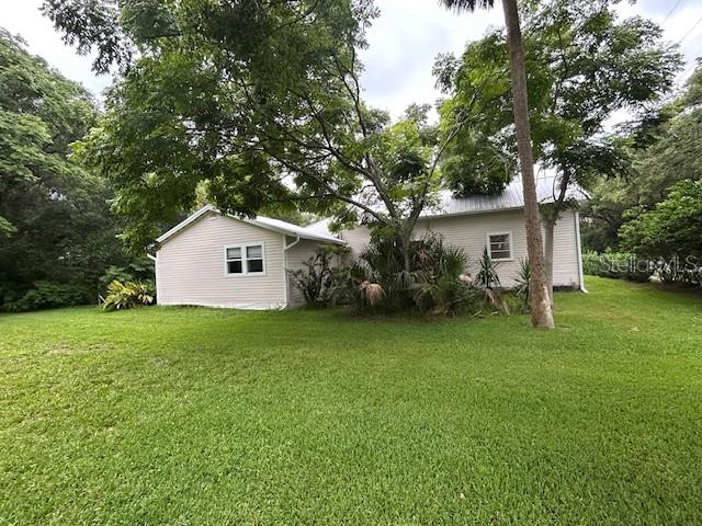 Image 2 of 24 For 128 Lakeview Drive
