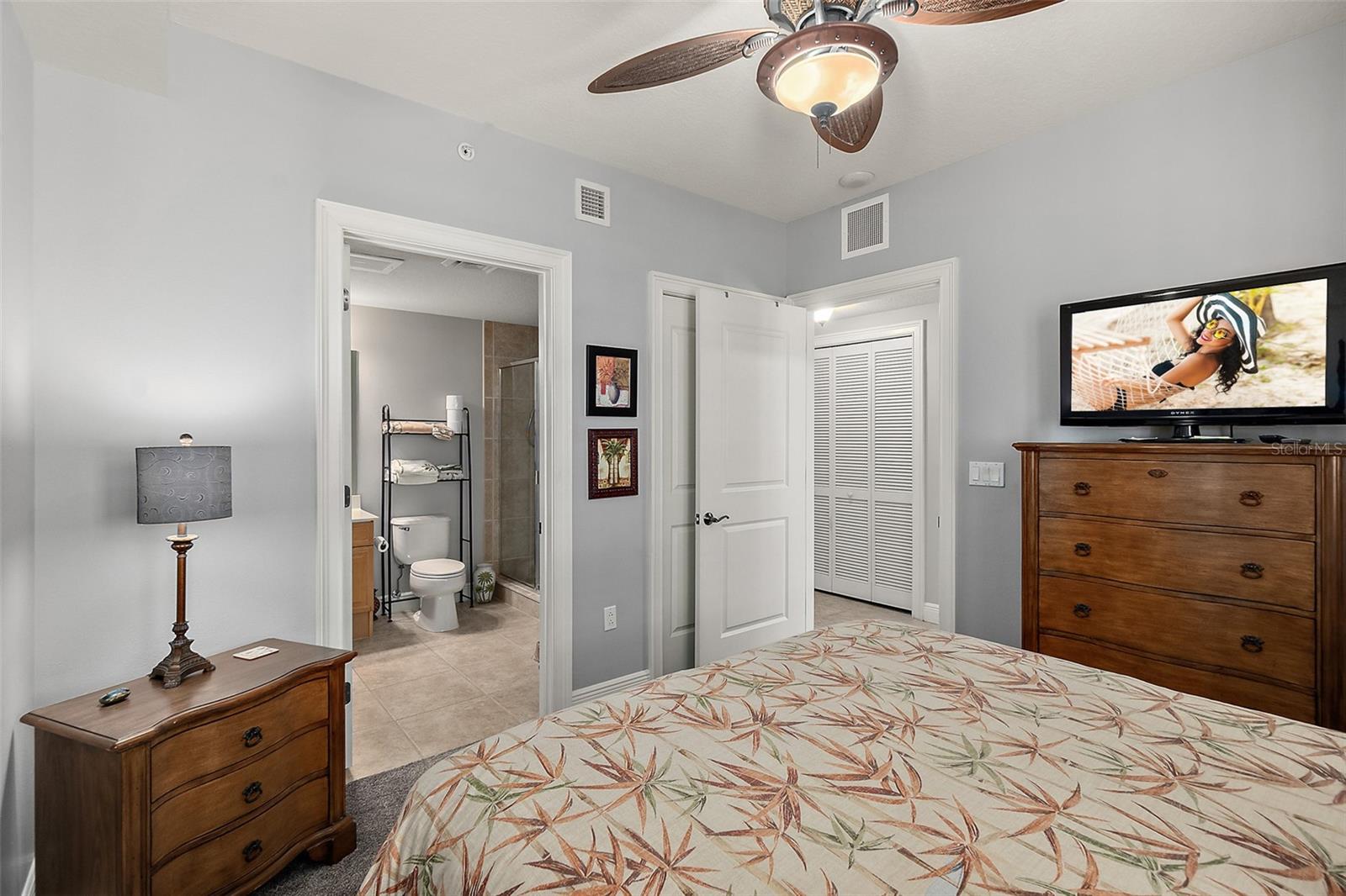 Image 11 of 53 For 2901 Atlantic Avenue 603