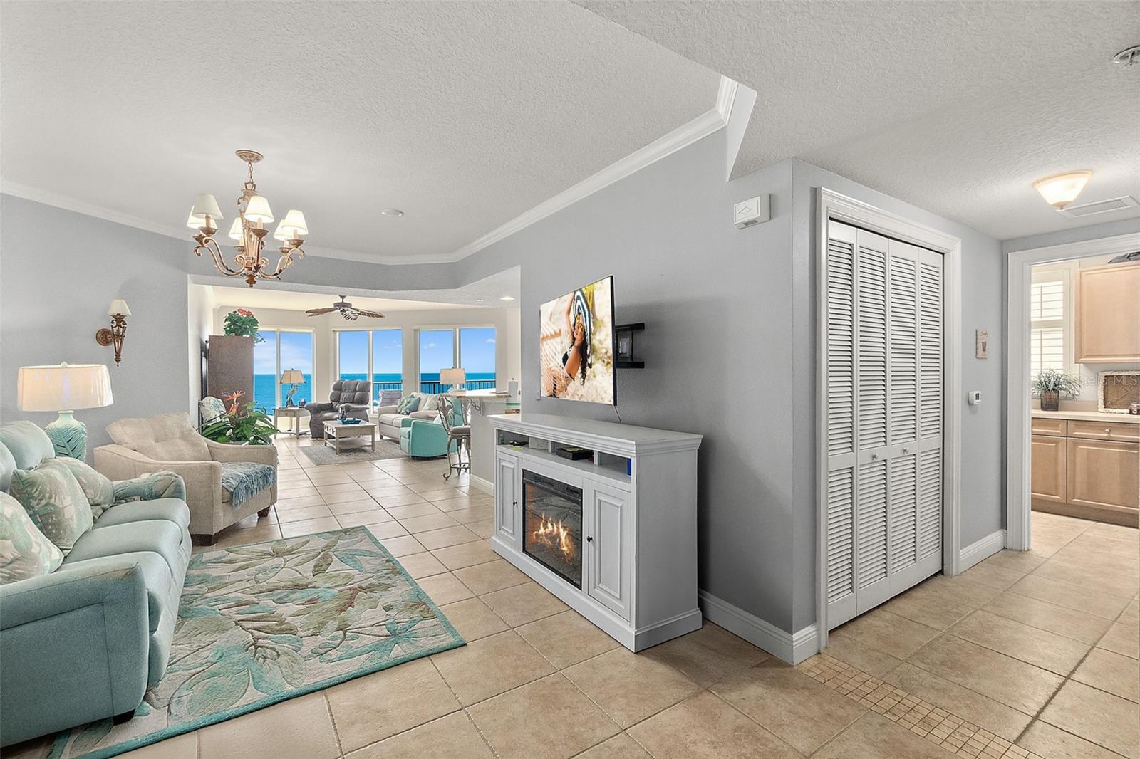 Image 26 of 53 For 2901 Atlantic Avenue 603