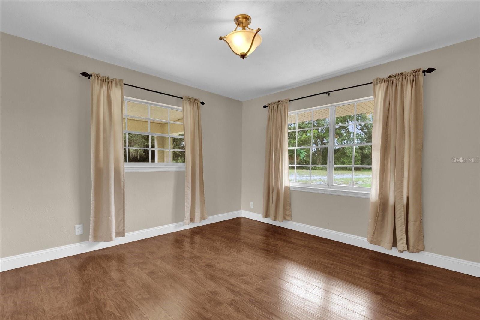 Image 10 of 29 For 1699 Cypress Avenue