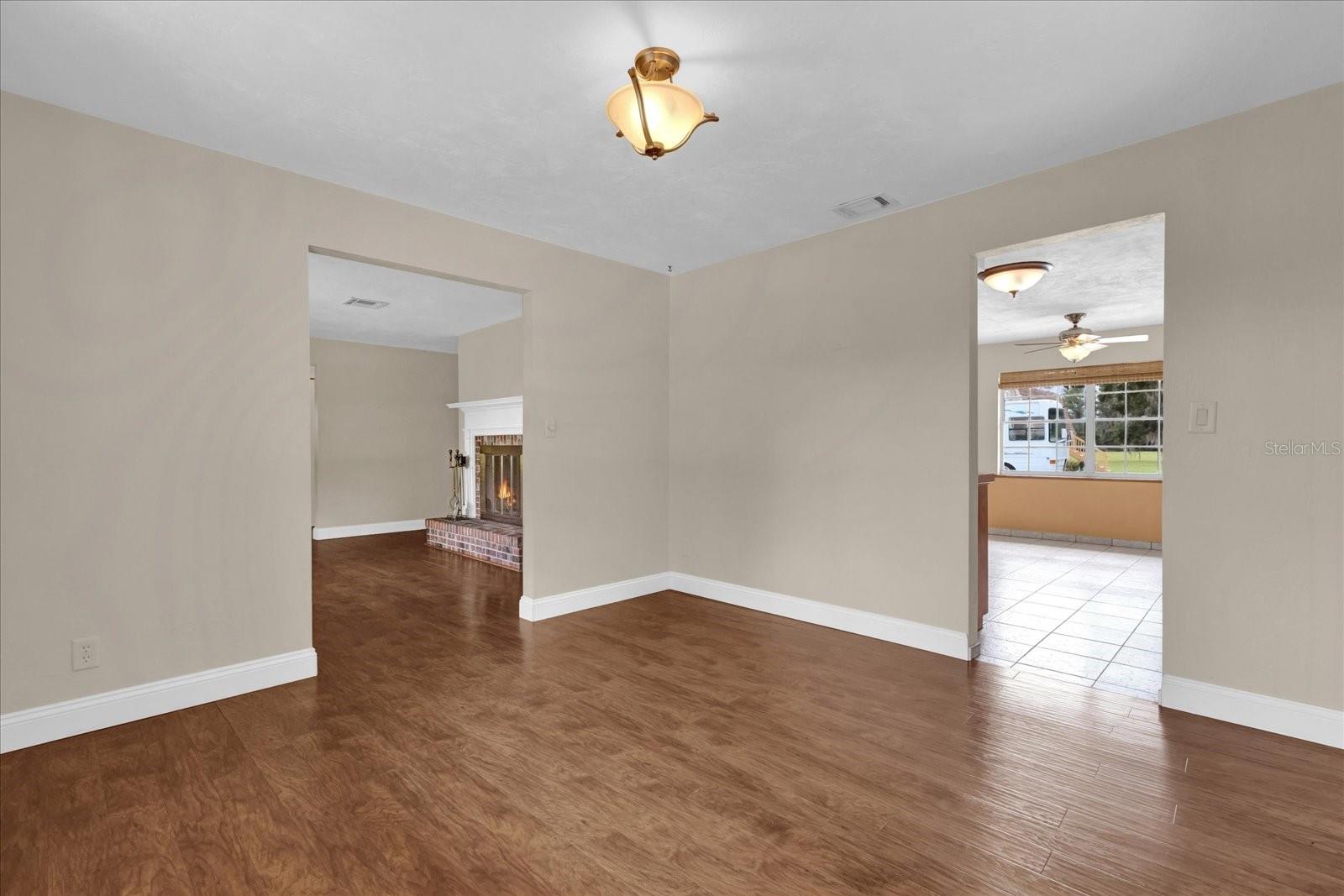 Image 11 of 29 For 1699 Cypress Avenue