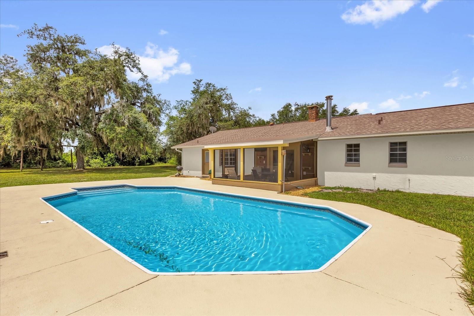 Image 2 of 29 For 1699 Cypress Avenue