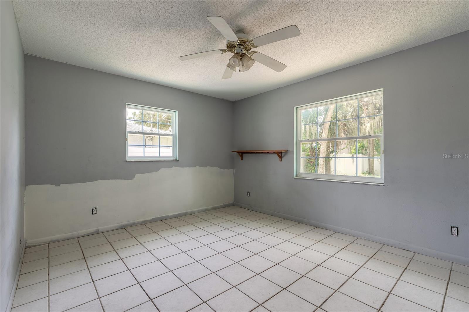 Image 9 of 17 For 1624 Queen Palm Drive