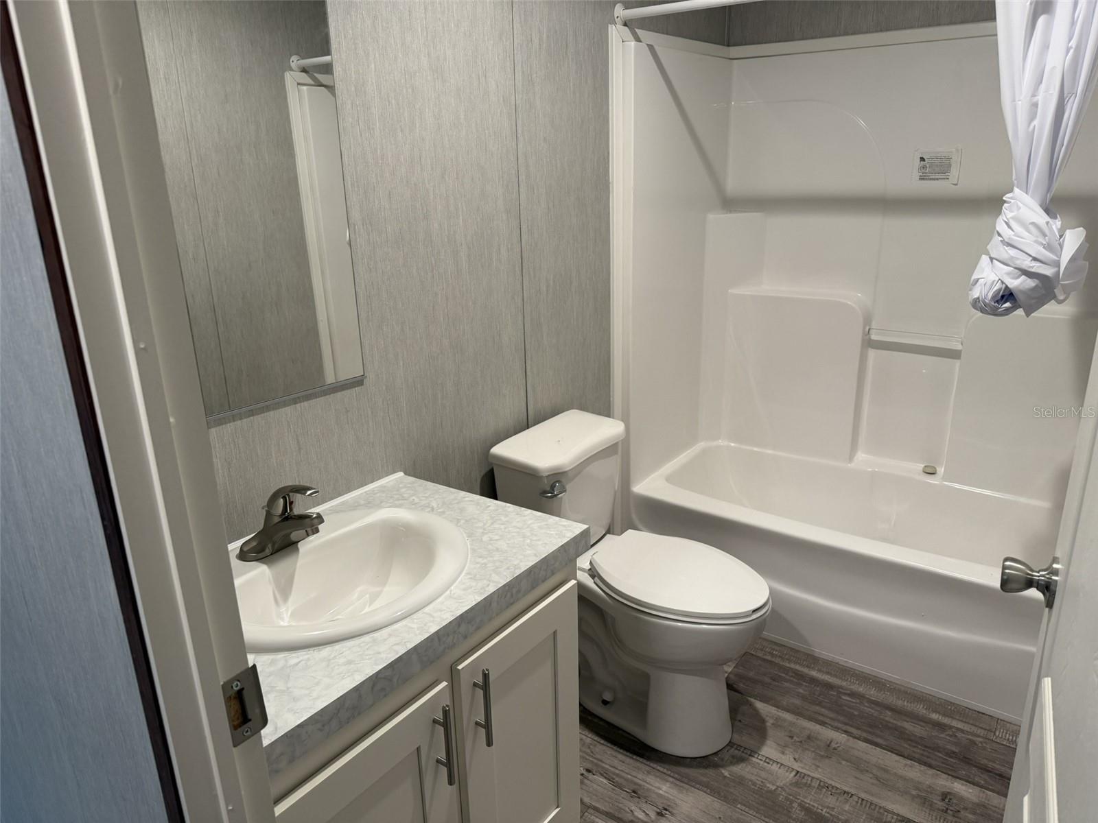 Image 18 of 23 For 131 Franklin Drive