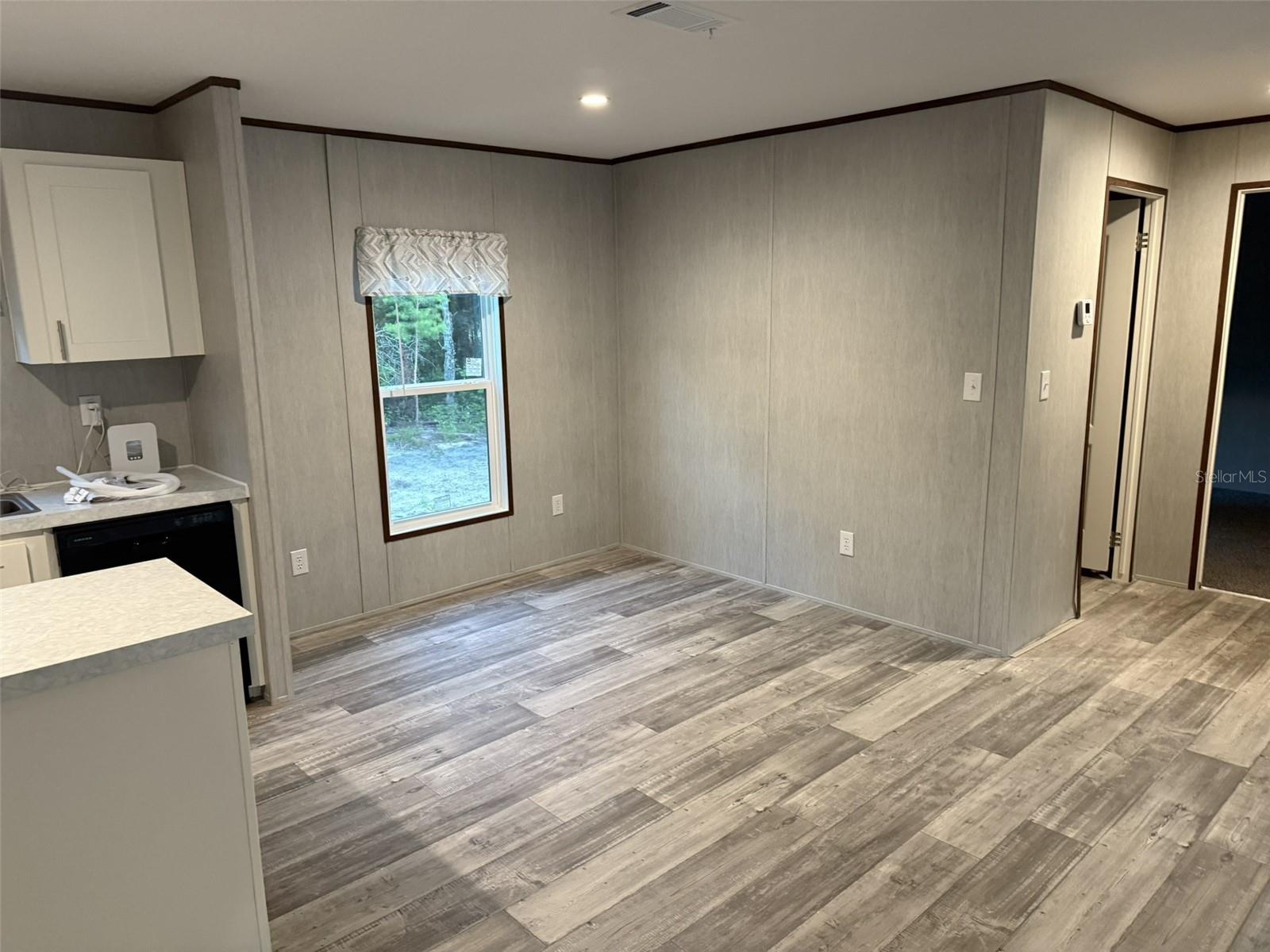 Image 3 of 12 For 131 Franklin Drive