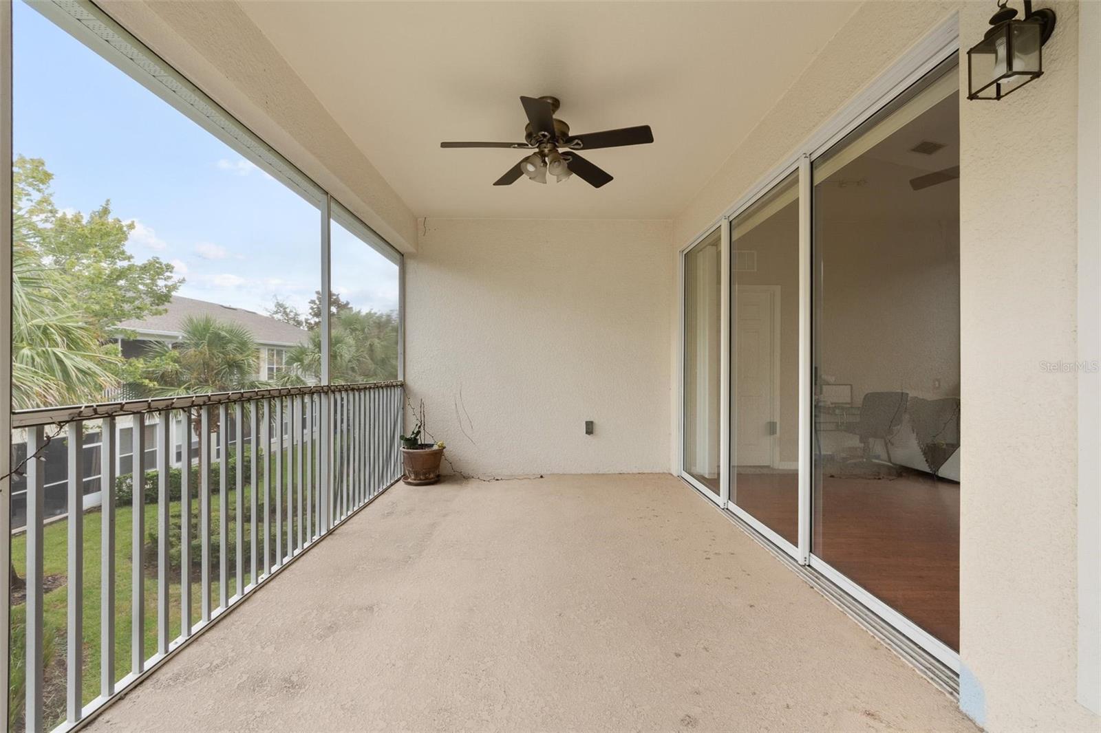 Image 17 of 33 For 529 Hockendale Cove