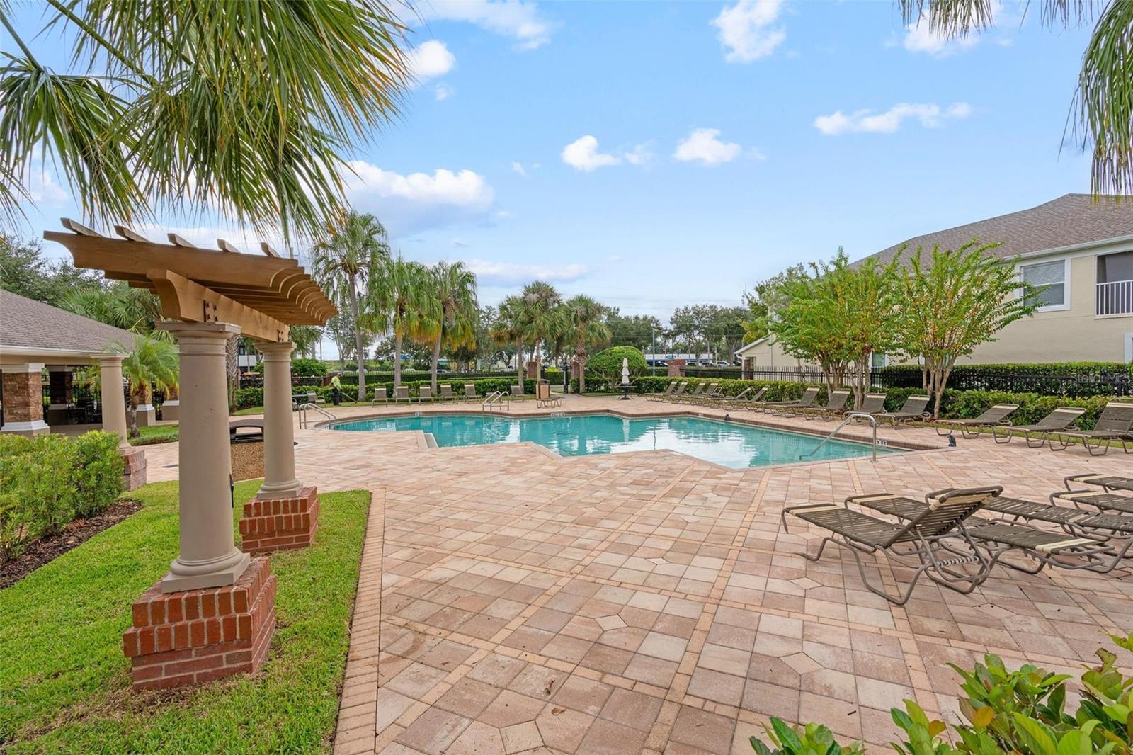 Image 25 of 33 For 529 Hockendale Cove