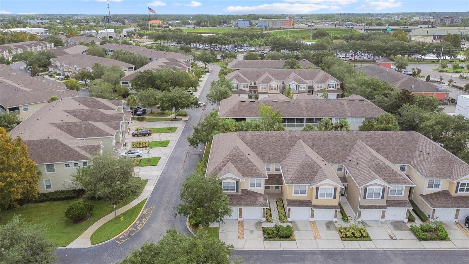 Image 30 of 33 For 529 Hockendale Cove