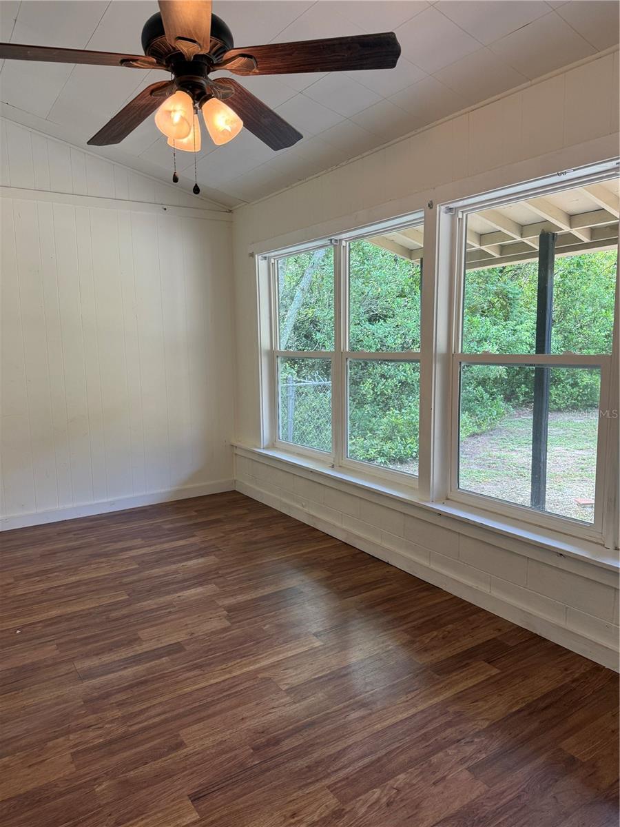 Image 8 of 8 For 1570 Beresford Avenue