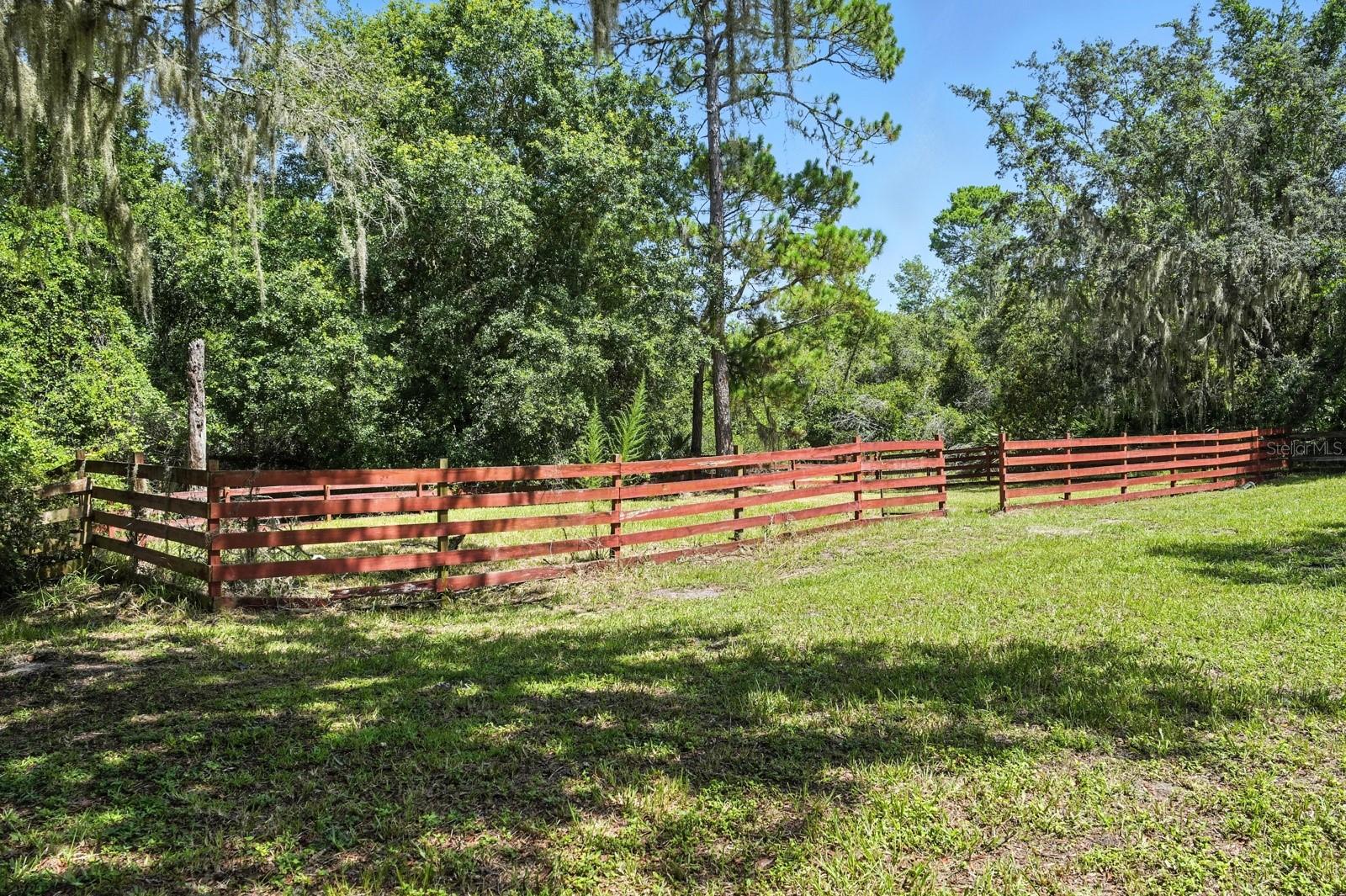 Image 33 of 39 For 750 Tabatha Drive