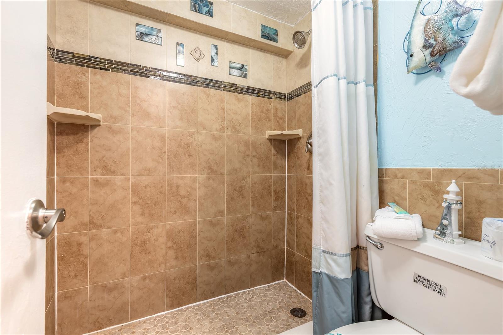 Image 10 of 24 For 313 Atlantic Avenue 302-304