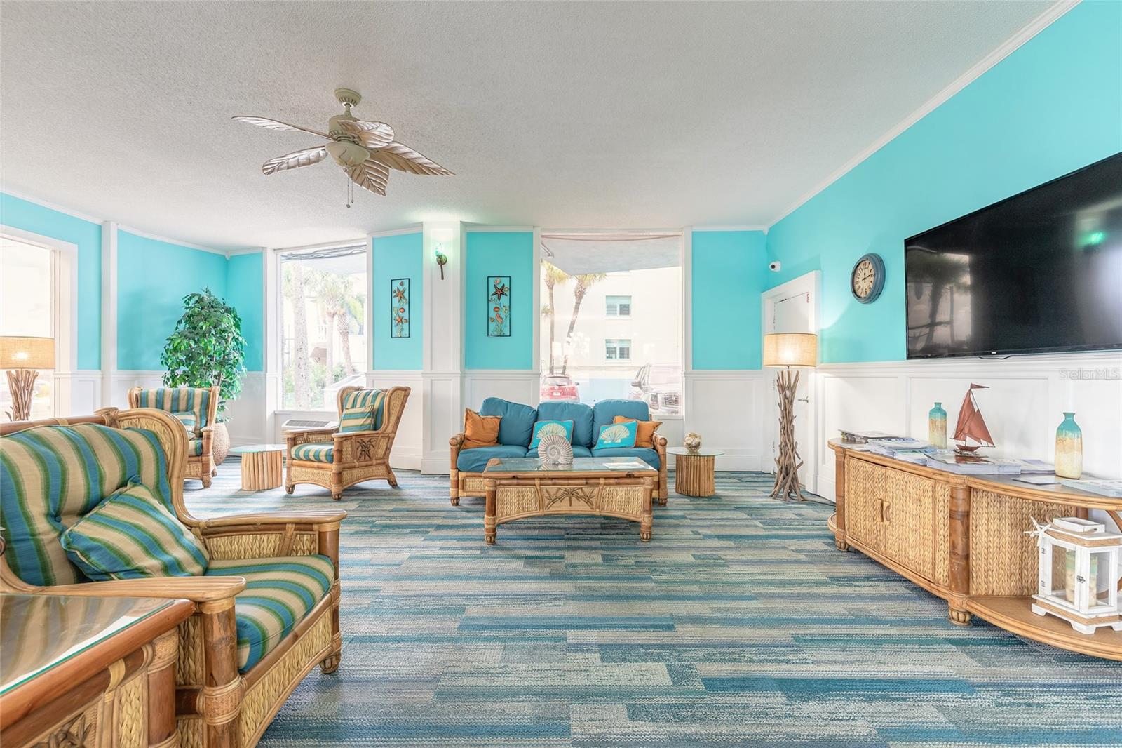Image 18 of 24 For 313 Atlantic Avenue 302-304