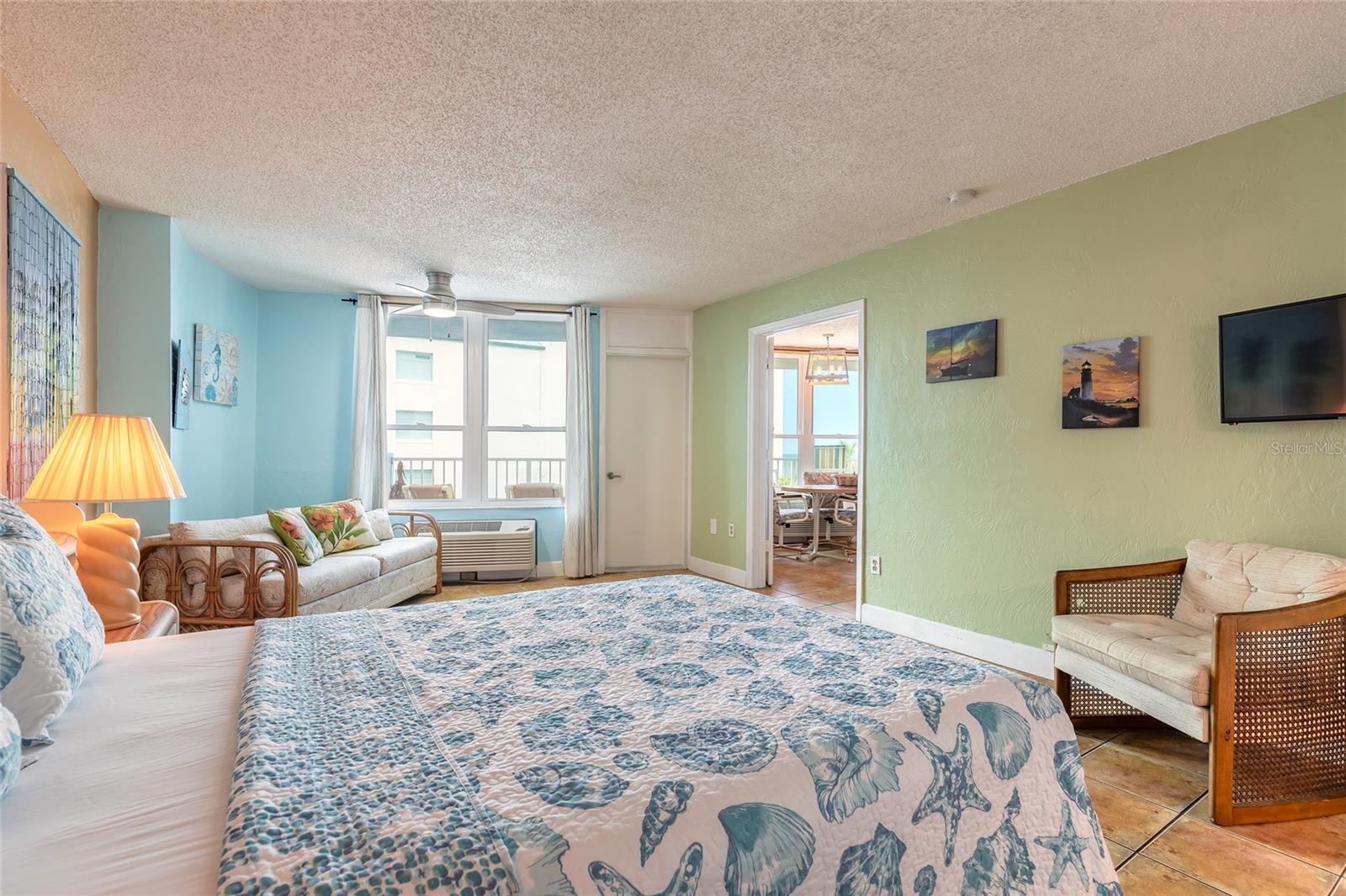 Image 7 of 24 For 313 Atlantic Avenue 302-304