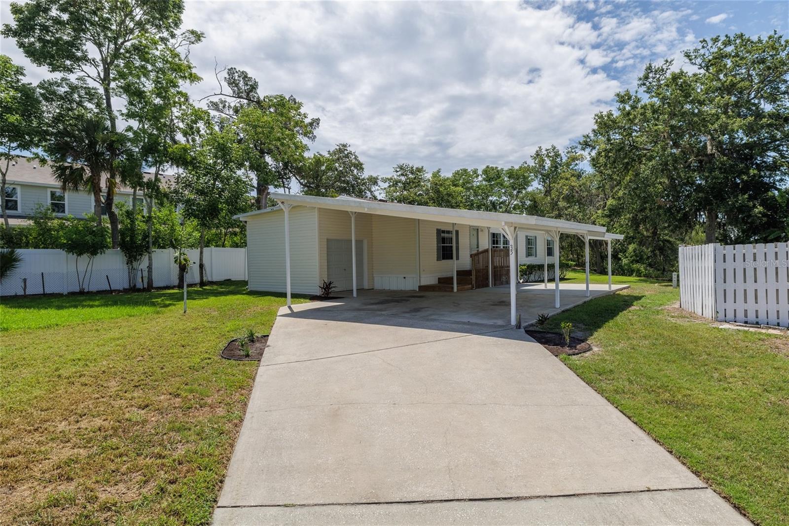 Details for 35 Cherrywood Court, SOUTH DAYTONA, FL 32119