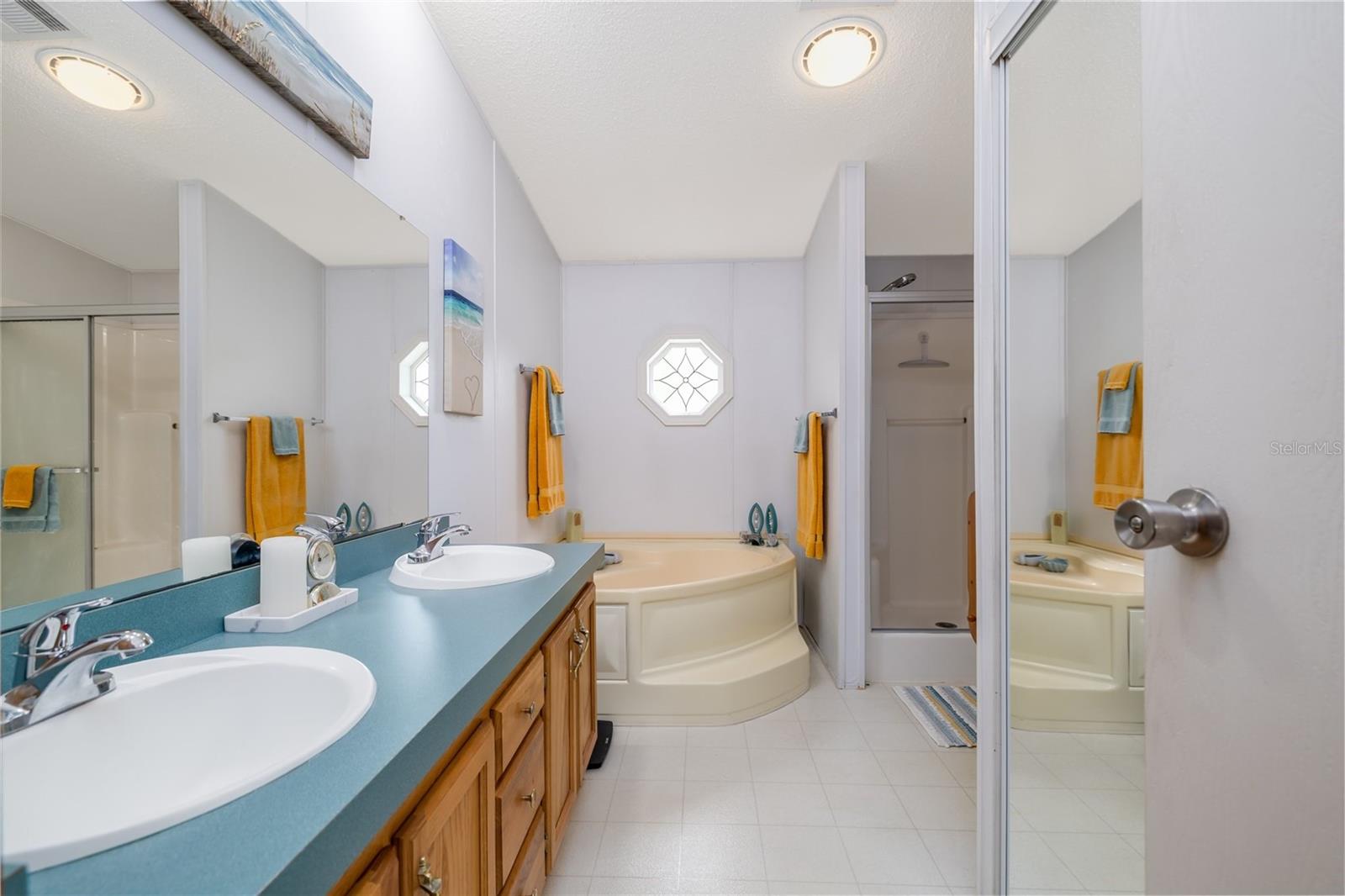 Image 12 of 26 For 35 Cherrywood Court
