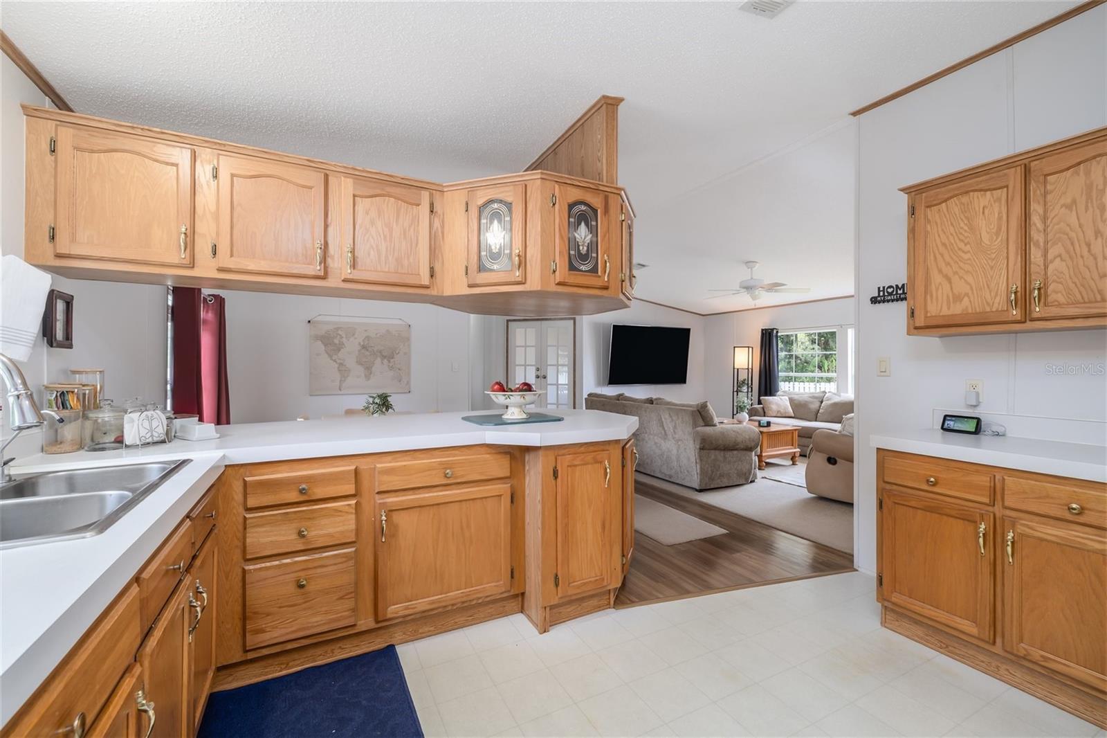 Image 6 of 26 For 35 Cherrywood Court