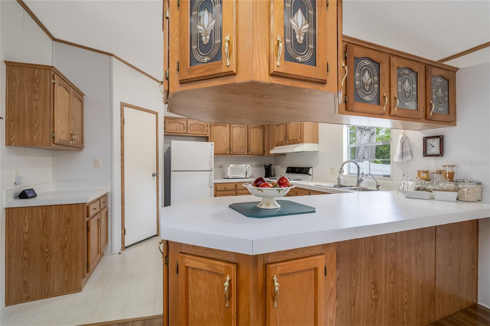 Image 7 of 26 For 35 Cherrywood Court