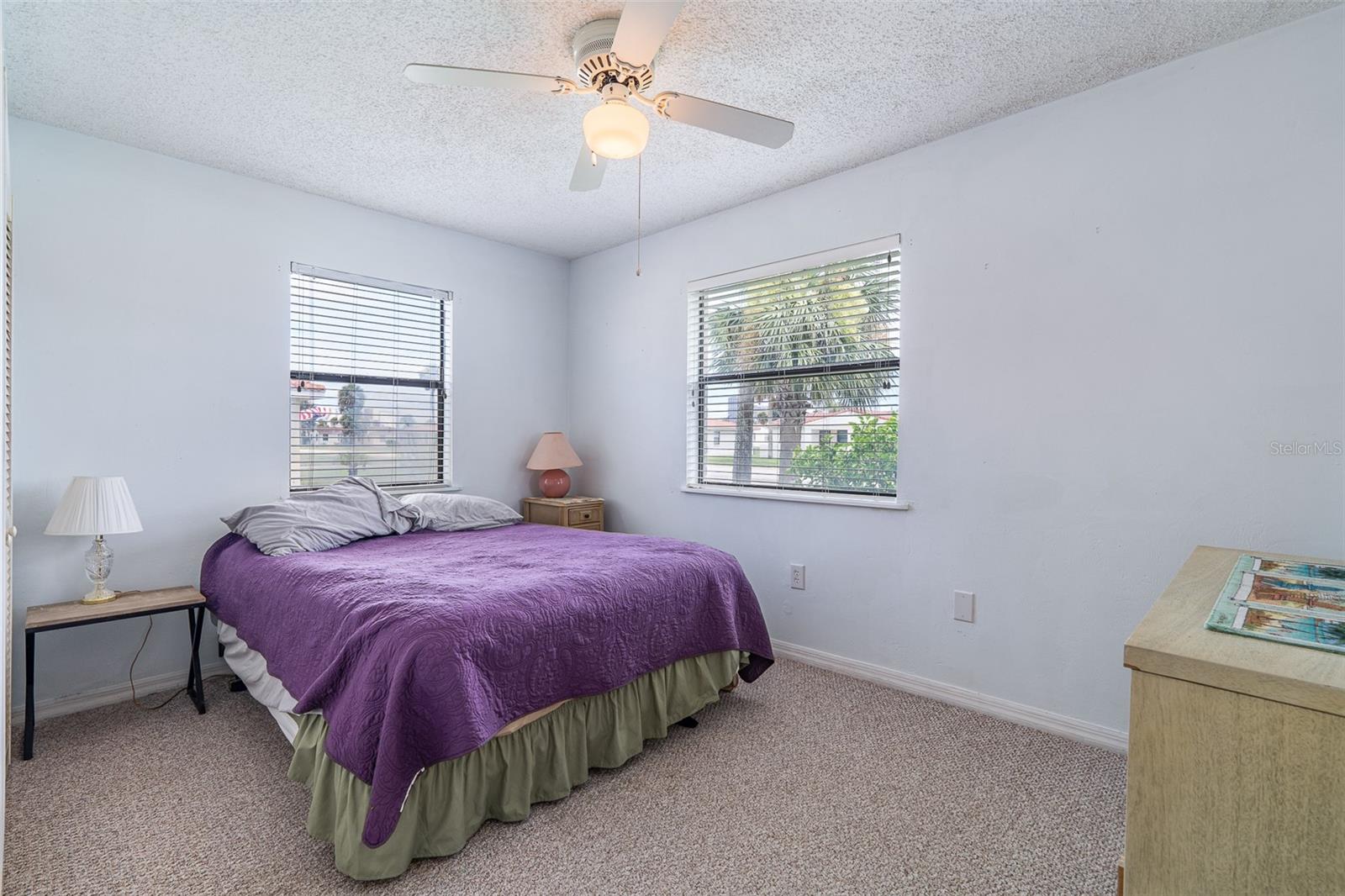 Image 20 of 42 For 133 Cardinal Drive