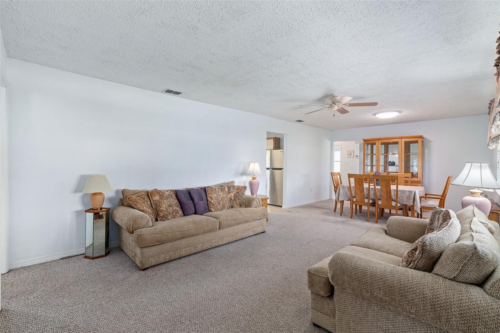 Image 5 of 42 For 133 Cardinal Drive
