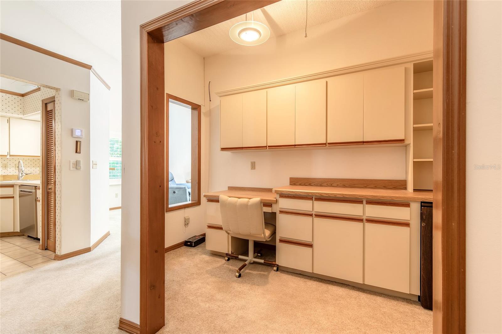 Image 23 of 36 For 955 Grayling Court A