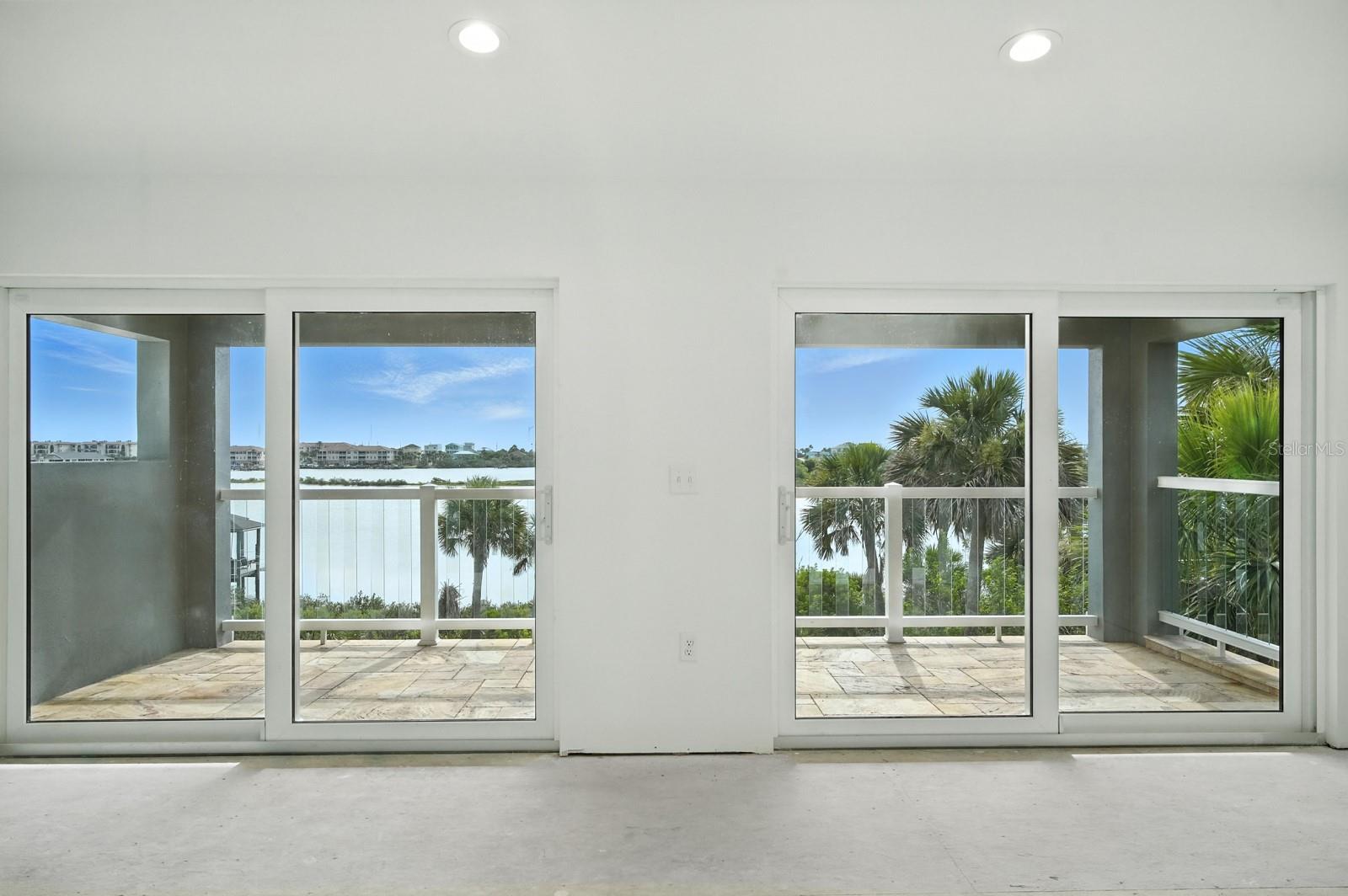 Image 13 of 72 For 223 Riverwalk Drive