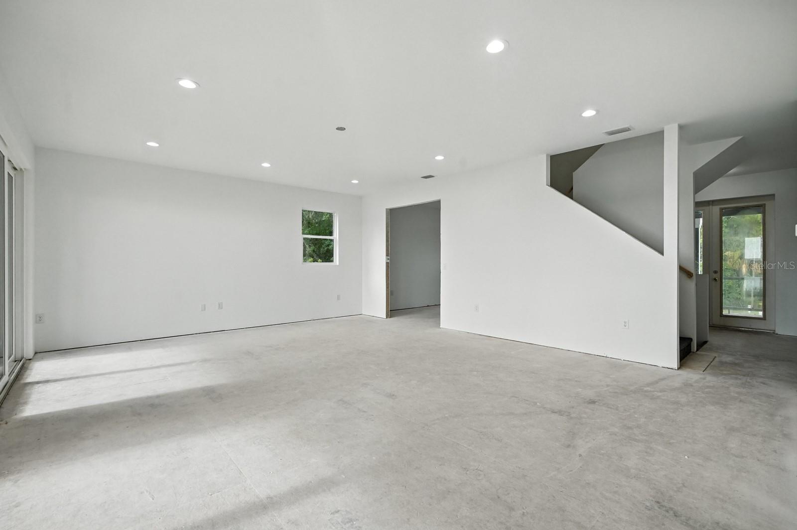 Image 30 of 72 For 223 Riverwalk Drive