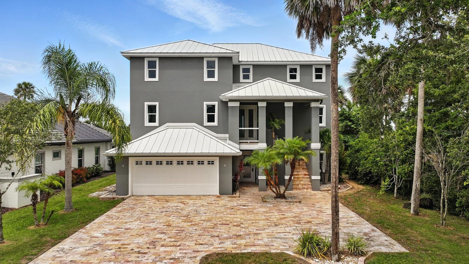 Image 4 of 72 For 223 Riverwalk Drive