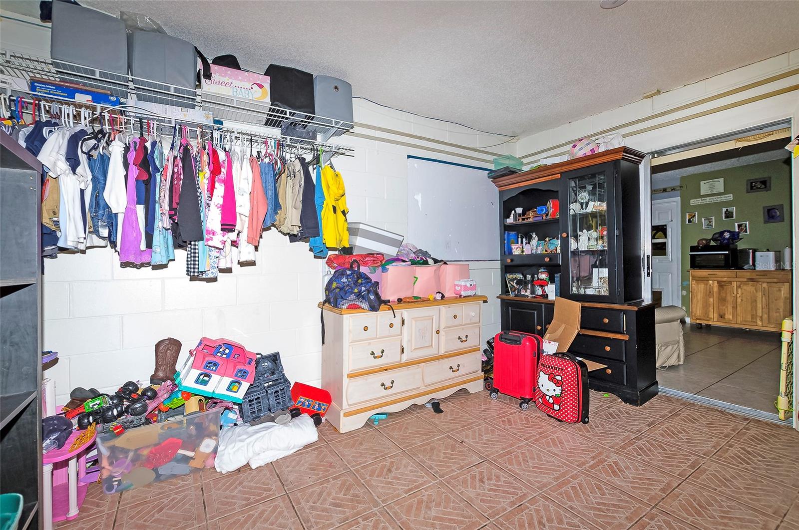 Image 11 of 37 For 4831 Cypress Tree Drive