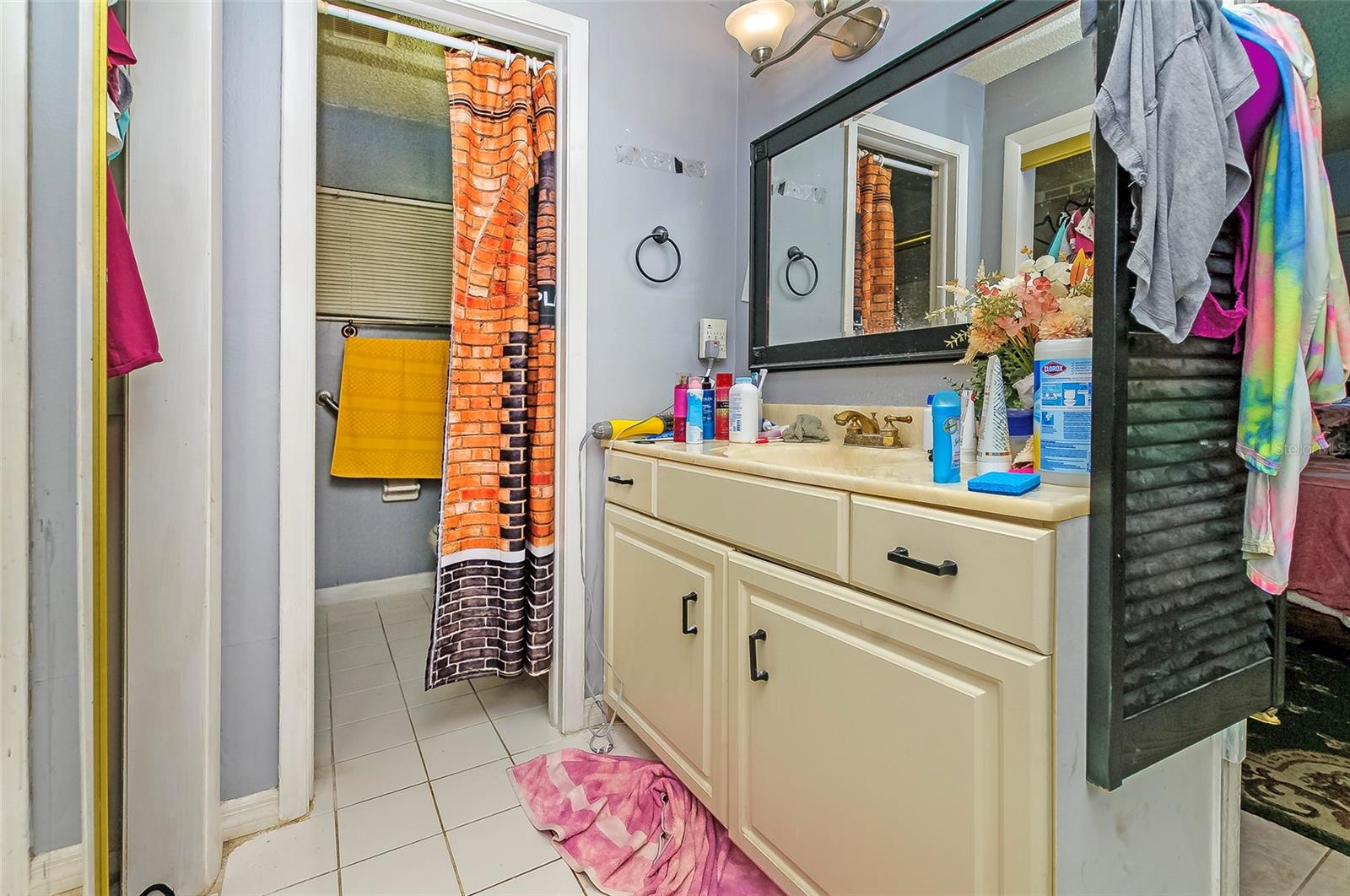 Image 17 of 37 For 4831 Cypress Tree Drive