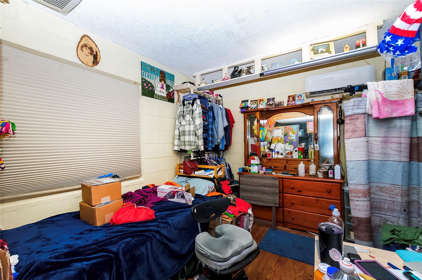 Image 25 of 37 For 4831 Cypress Tree Drive
