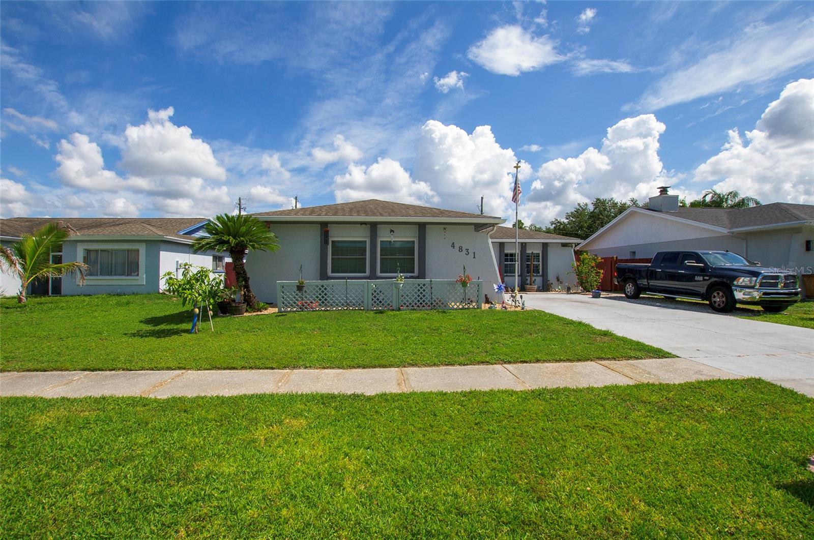 Image 3 of 37 For 4831 Cypress Tree Drive