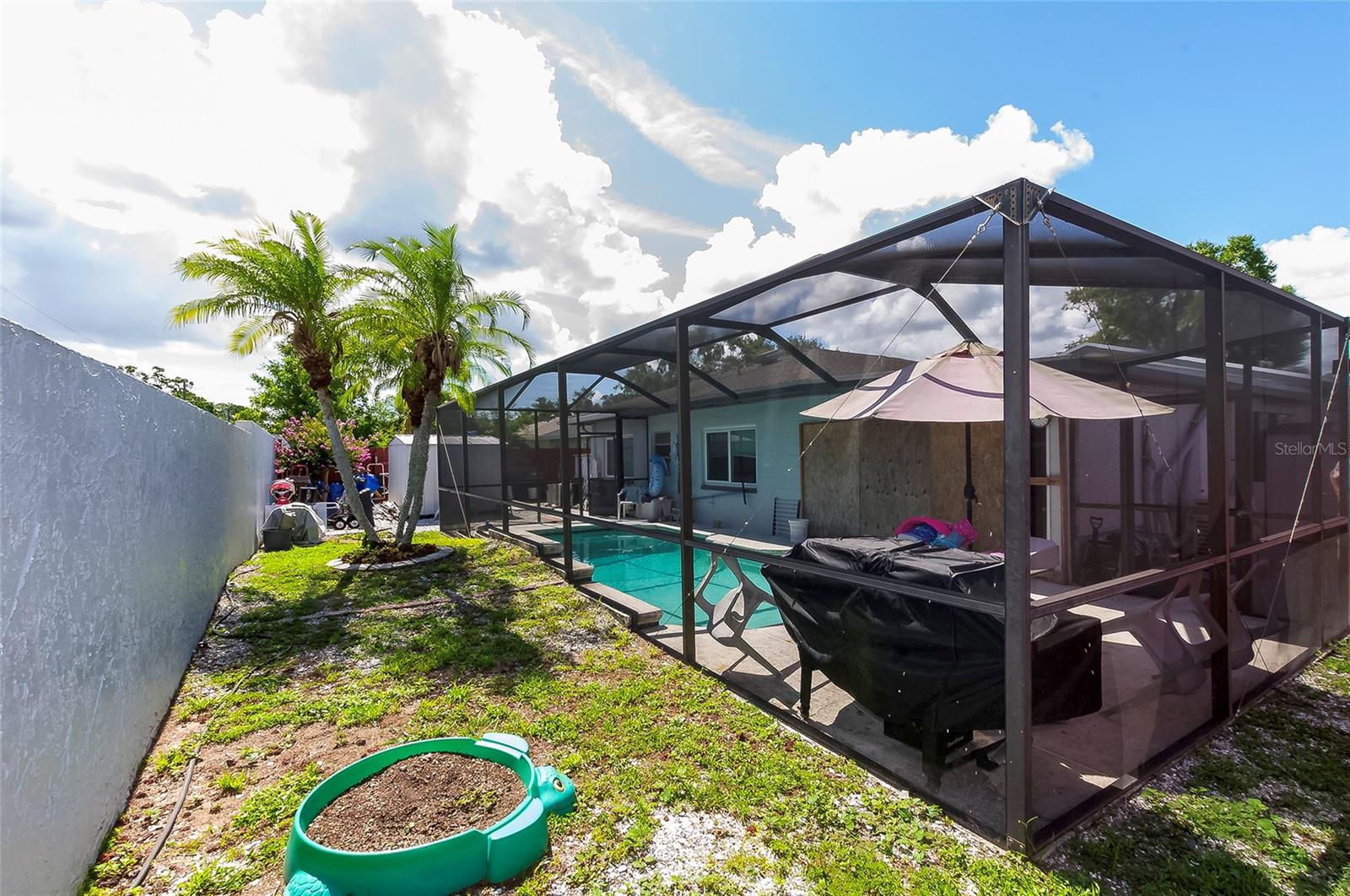 Image 32 of 37 For 4831 Cypress Tree Drive