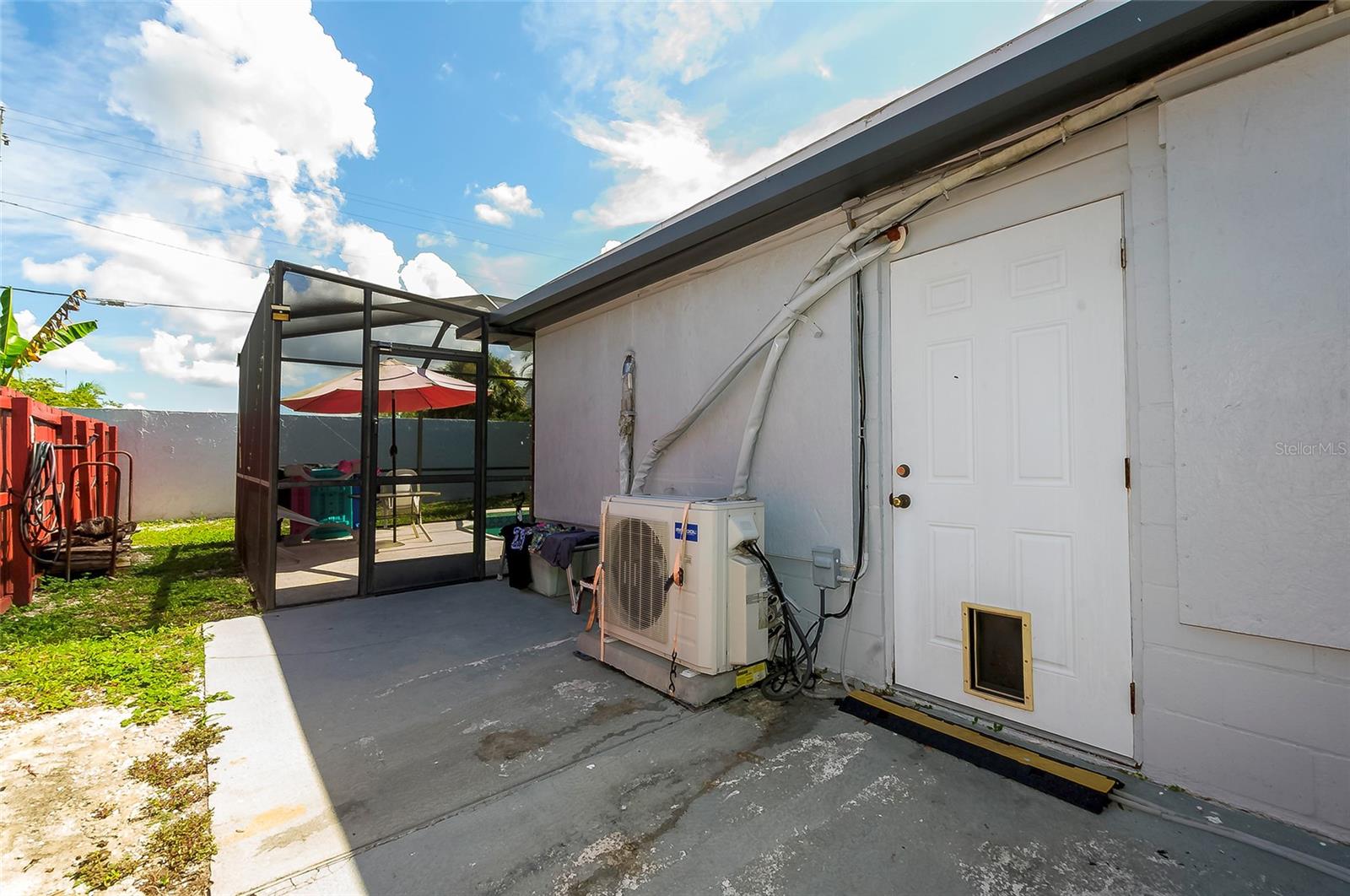 Image 33 of 37 For 4831 Cypress Tree Drive