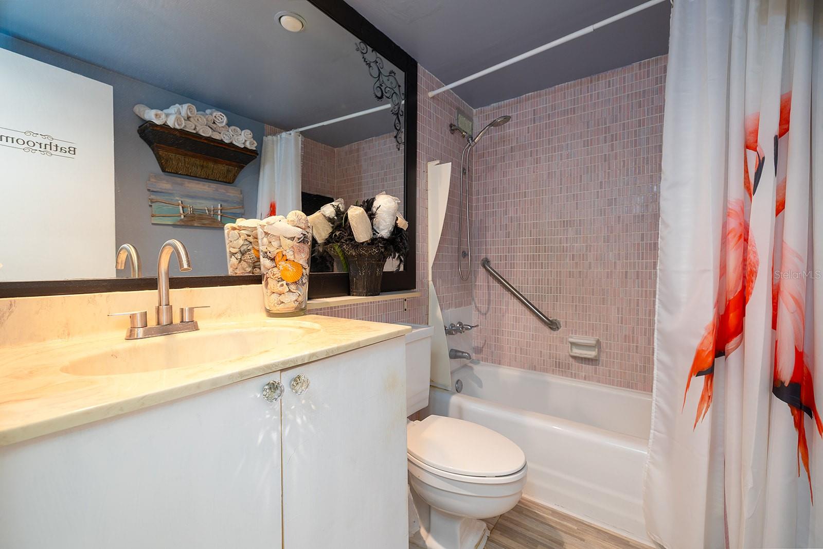Image 12 of 21 For 2800 Atlantic Avenue 1105