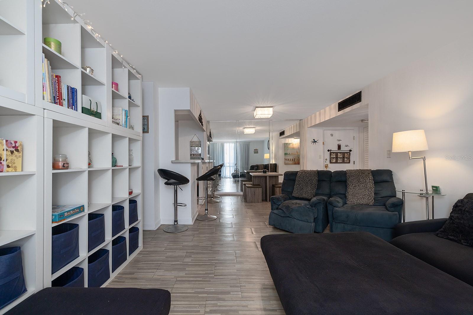 Image 7 of 21 For 2800 Atlantic Avenue 1105