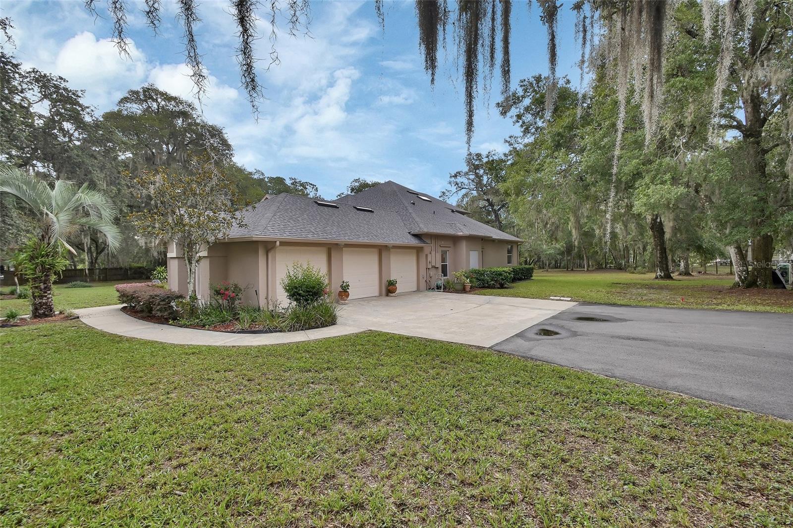 Image 56 of 77 For 6131 Patillo Drive