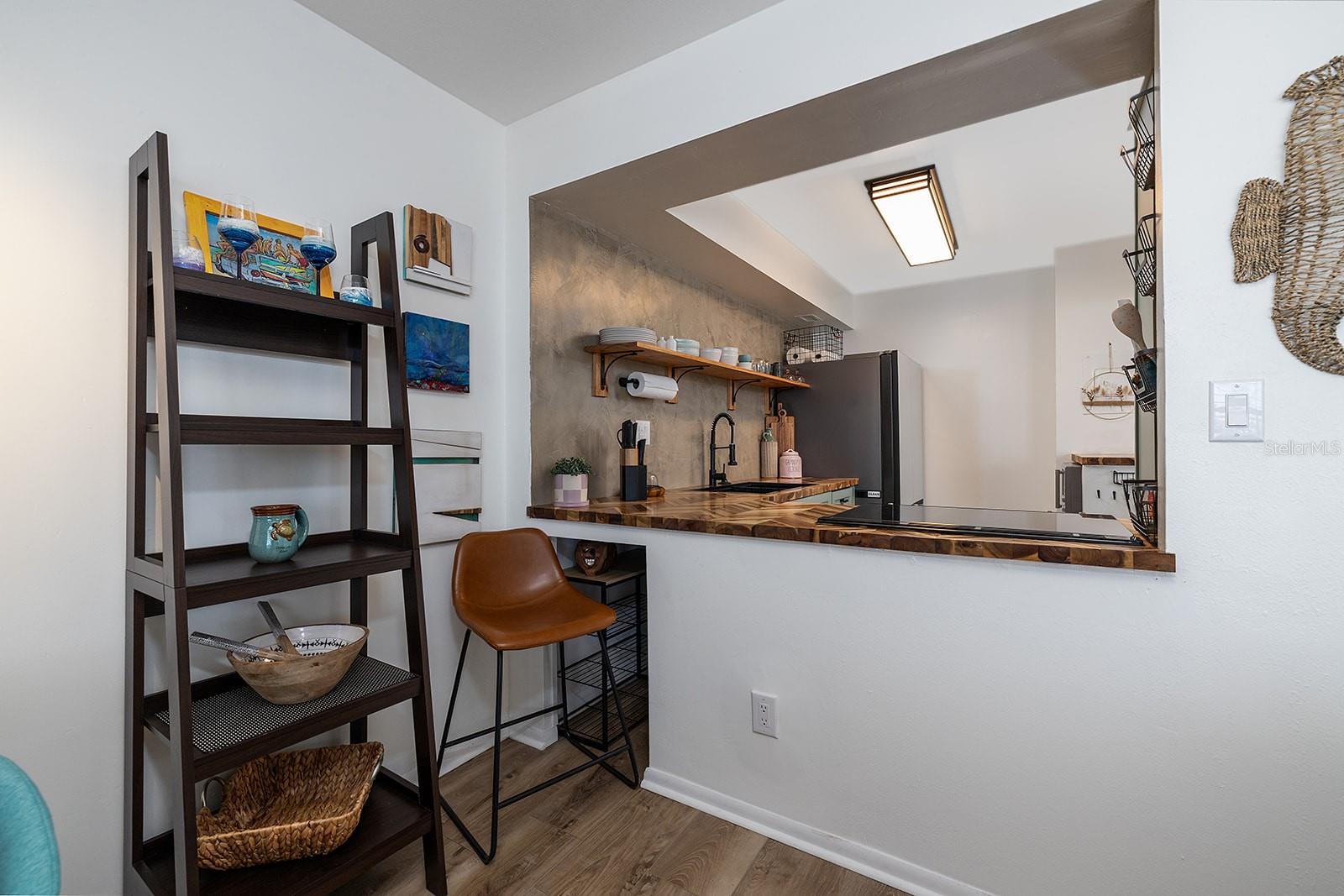 Image 15 of 27 For 2800 Atlantic Avenue 1409