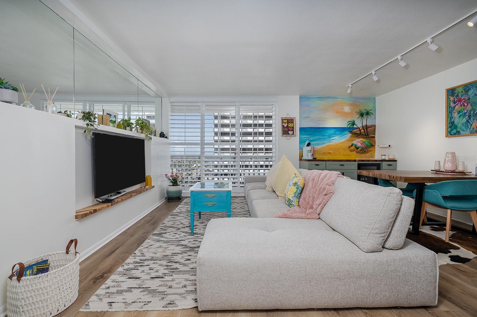 Image 4 of 27 For 2800 Atlantic Avenue 1409