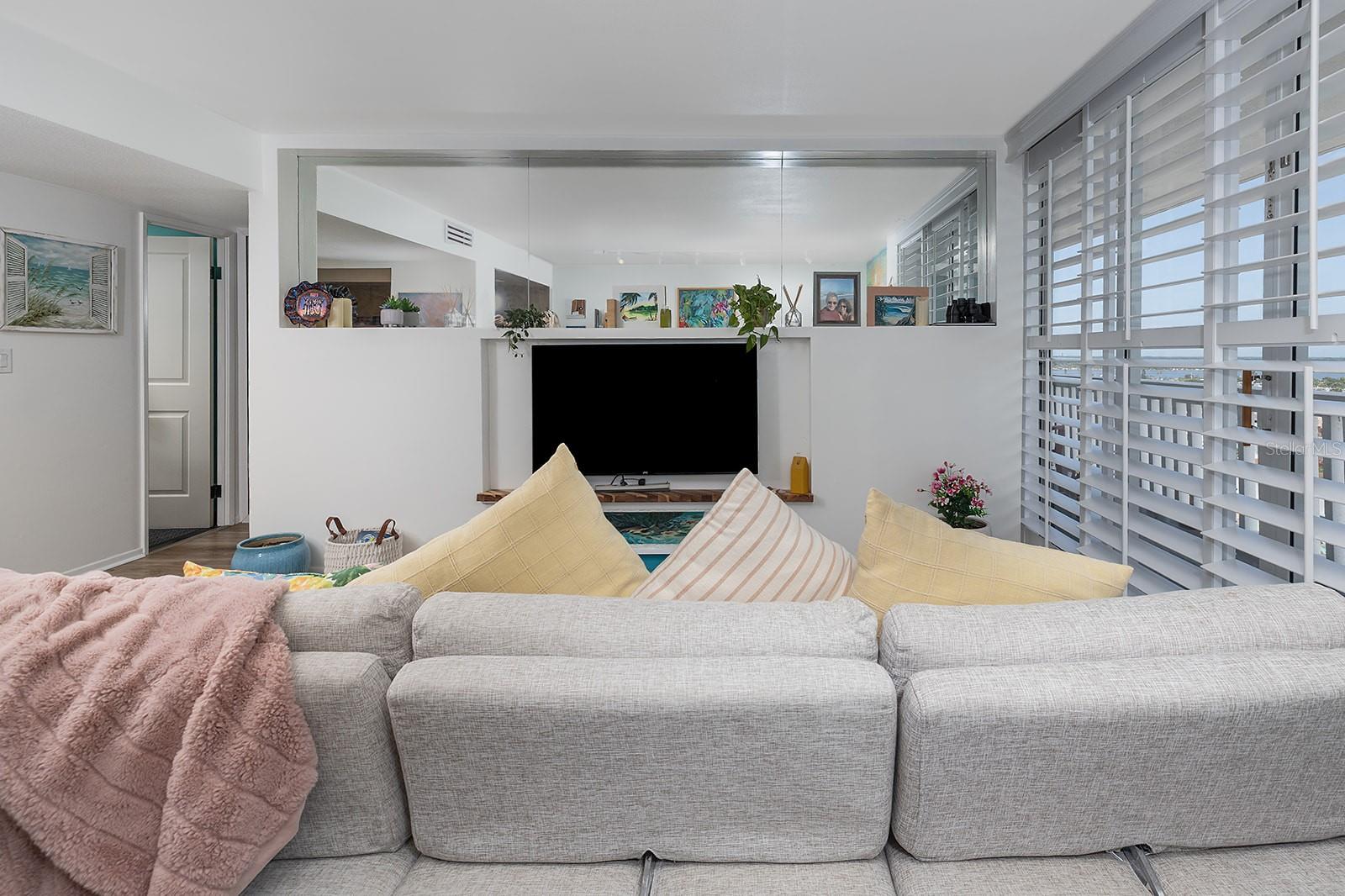 Image 9 of 27 For 2800 Atlantic Avenue 1409