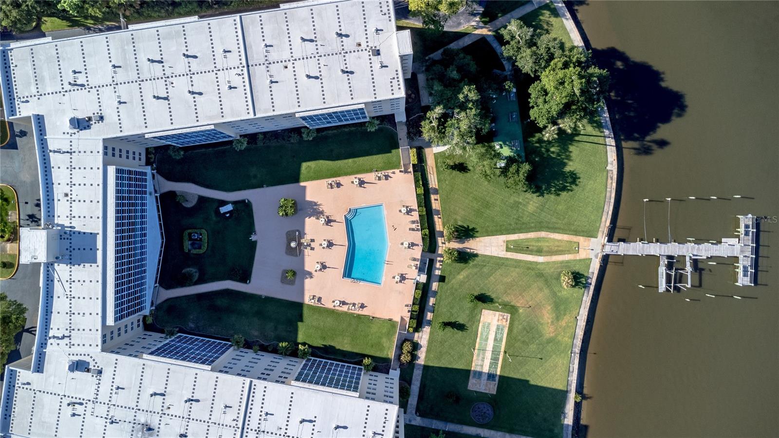 Image 4 of 33 For 1224 Peninsula Drive 511