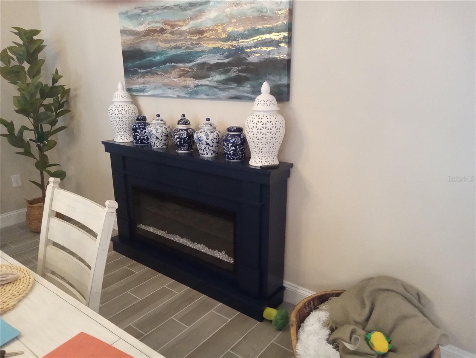 Image 22 of 35 For 4201 Acoma Drive