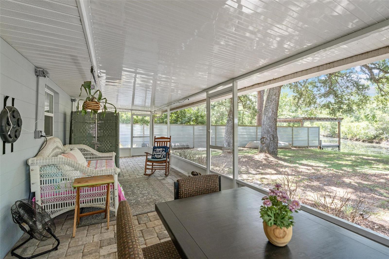 Listing photo id 19 for 19094 162nd Street