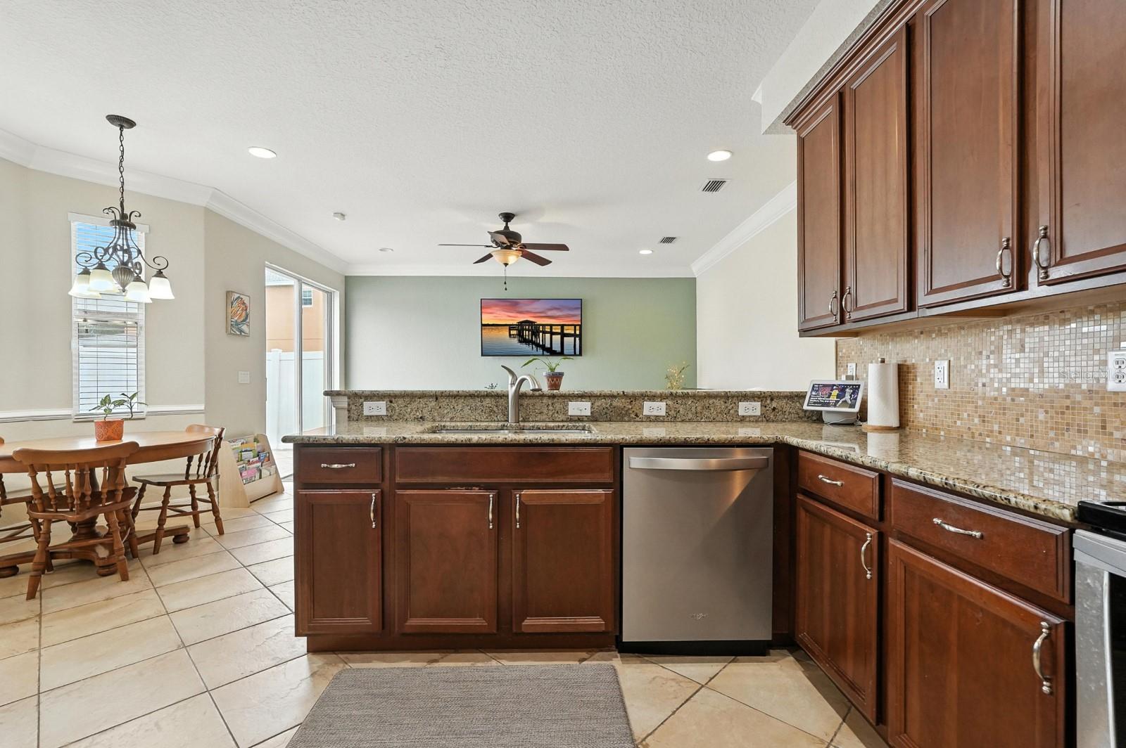 Image 15 of 42 For 3842 Calliope Avenue