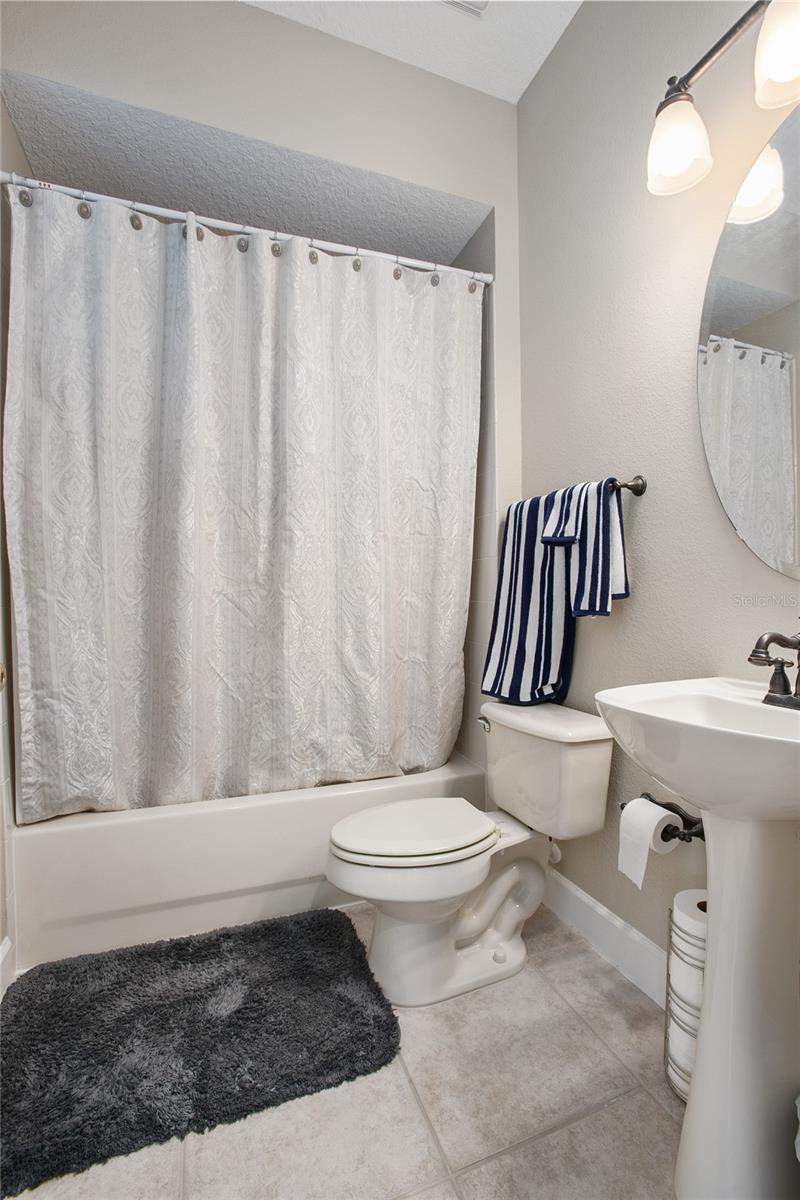 Image 22 of 47 For 208 Crystal Ridge Rd.