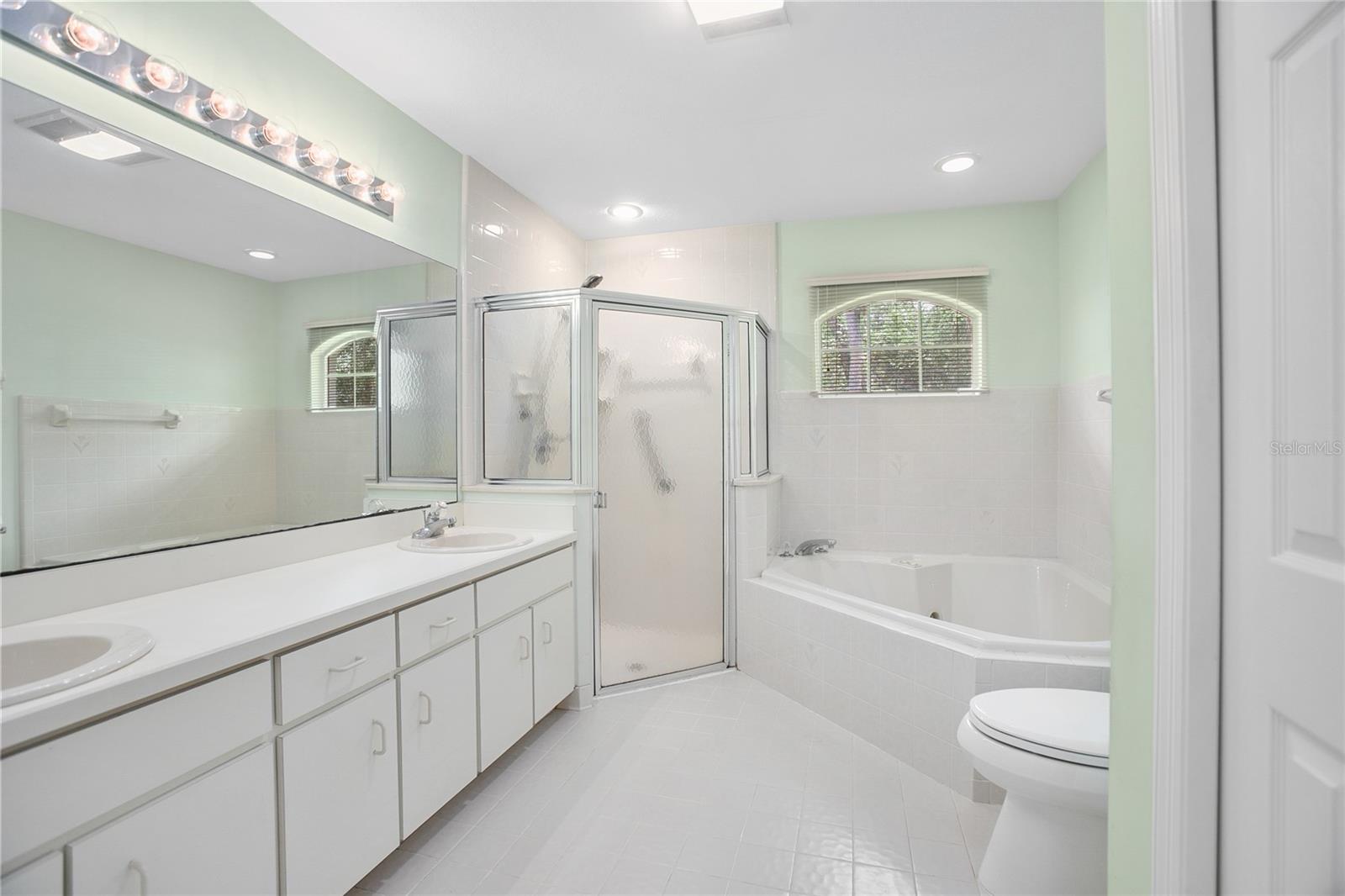 Image 28 of 51 For 4525 Tomoka Drive