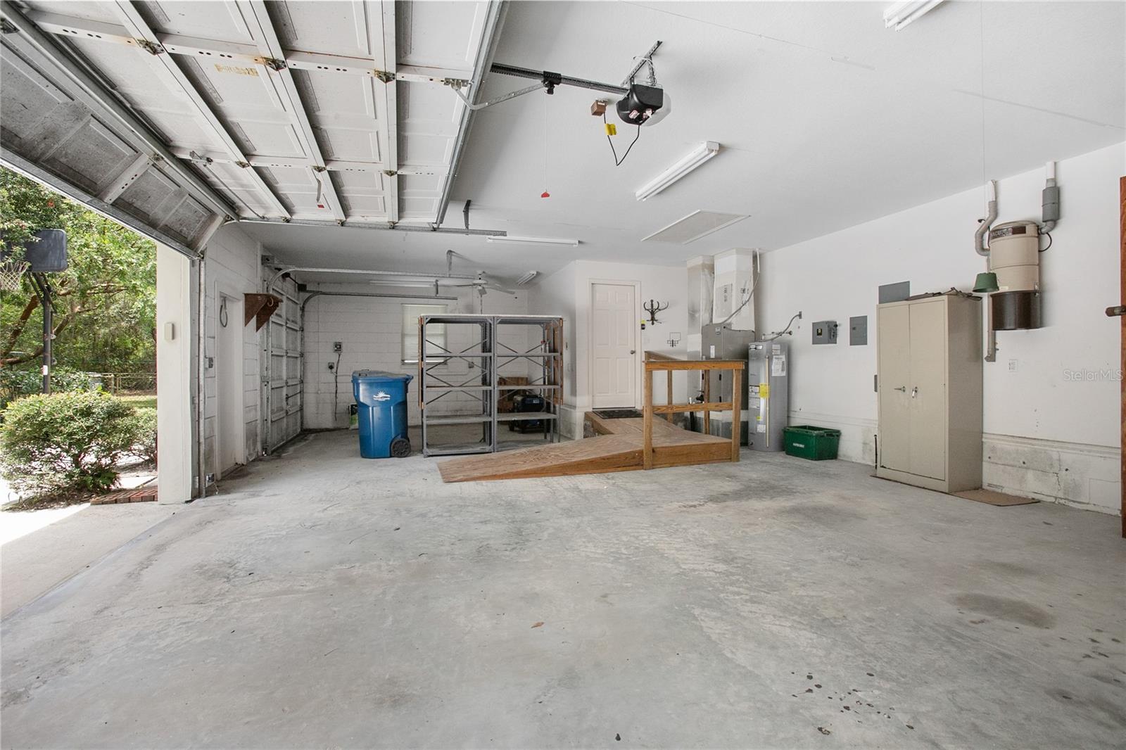 Image 39 of 51 For 4525 Tomoka Drive