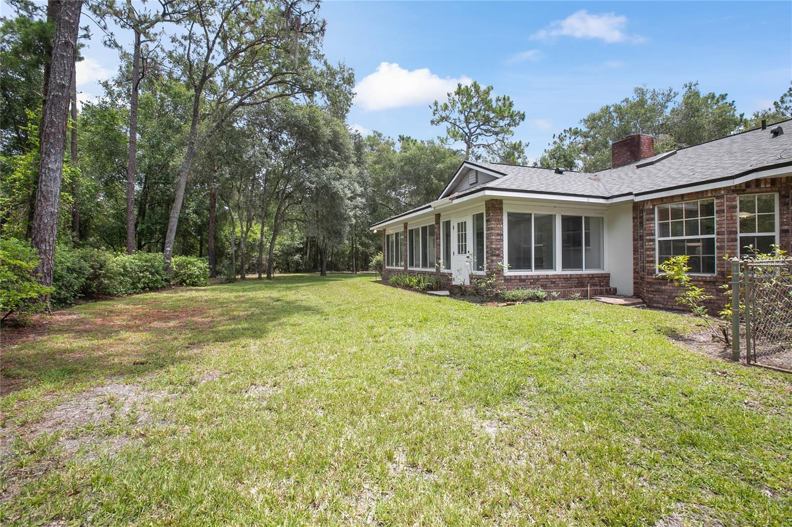 Image 43 of 51 For 4525 Tomoka Drive