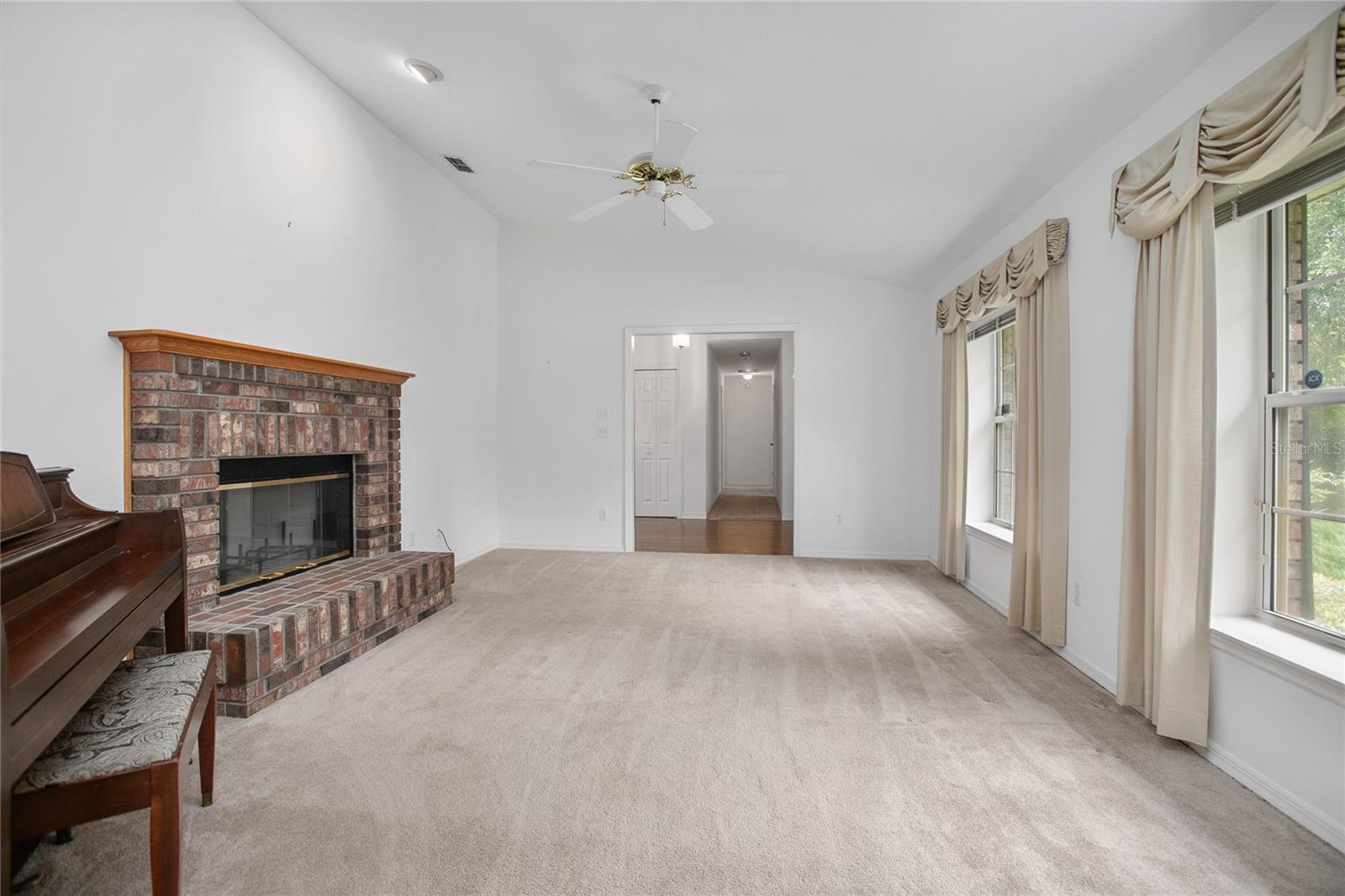 Image 9 of 51 For 4525 Tomoka Drive